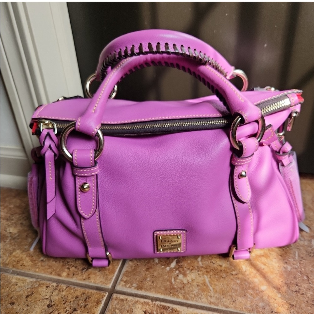 ISO any size Dooney and Bourke satchel in either dusty lavender or orchid